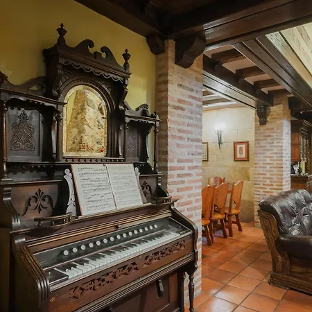 컨트리하우스 Beatos *